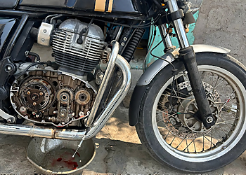 The RoyalEnfield Workshop