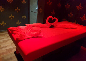 The Signature Unisex Spa