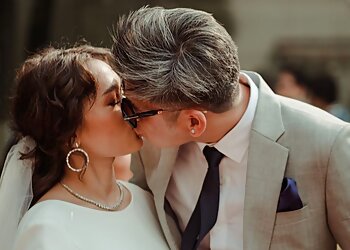 The Sparkling Wedding