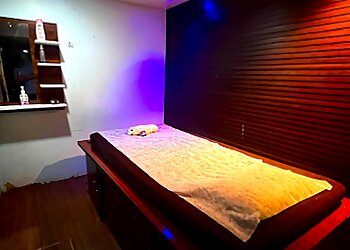 The Unique Family Spa and Salon