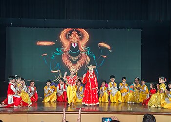 Tiny Park International School