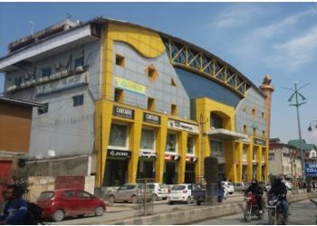 3 Best Shopping Malls in Srinagar - Expert Recommendations