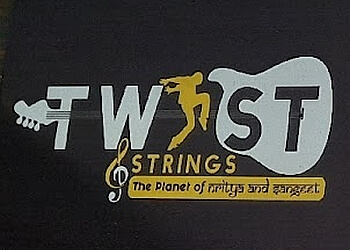 Twist & Strings
