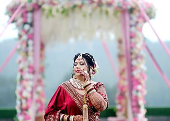 UNIQUE Photography & Films