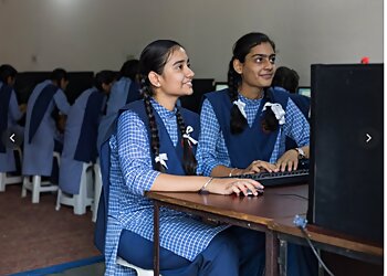 Ujjain Public School