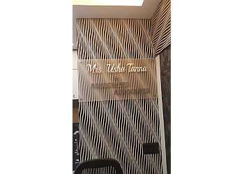 Usha Tanna & Associates