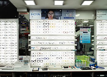 V A Mayekar Opticians