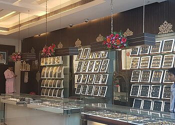 V. L. Raka. Jewellers Pvt. Ltd.