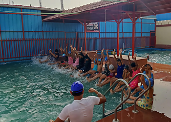 Vardhman Swimming pool
