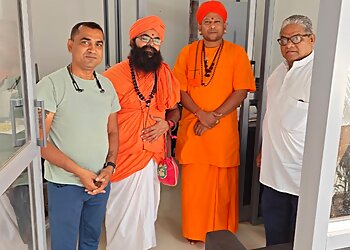 3 Best Astrologers in Vadodara, GJ - ThreeBestRated