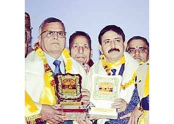 Vinod Shastri - CHAMUNDA JYOTISH NIKETAN