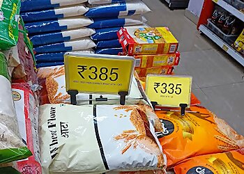 Vishal Mega Mart Lucknow