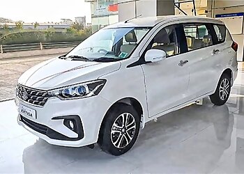 Vithai Travels And Taxi Center