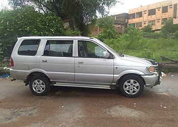 Warangal Travels & Cabs