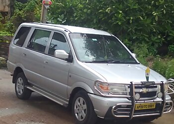 Warangal Travels & Cabs