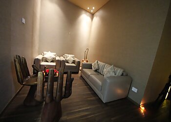 White N Bright Spa & Salon