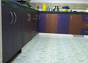 Yasin Khan Carpenter