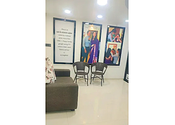 cut & scissors beauty parlour