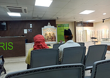iRis Super Speciality Eye Hospital